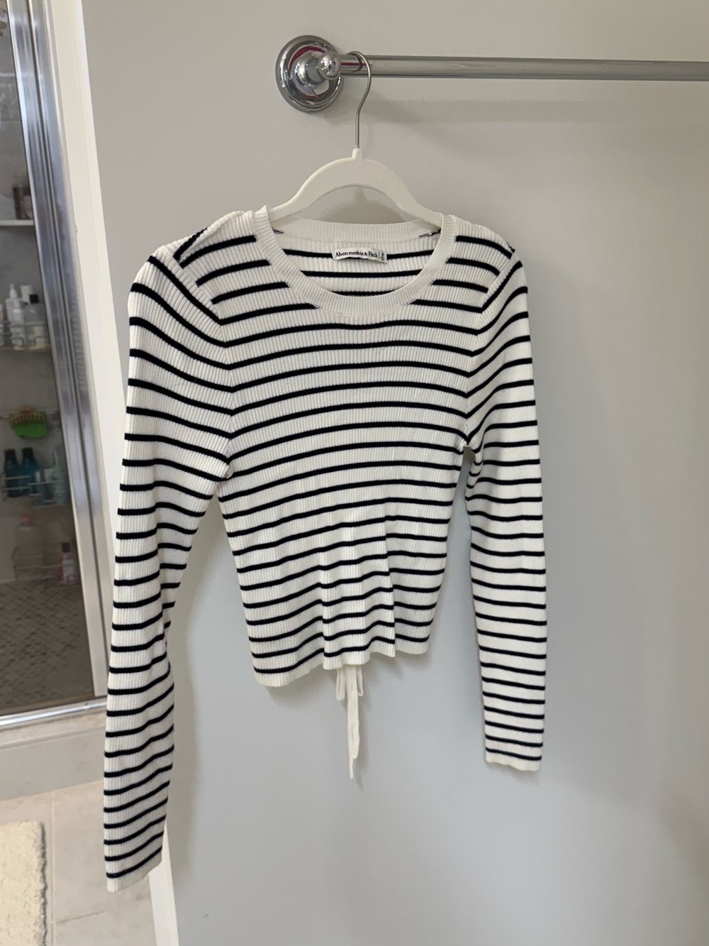 Abercrombie Striped Knit Long-Sleeve Top - White/Navy open back